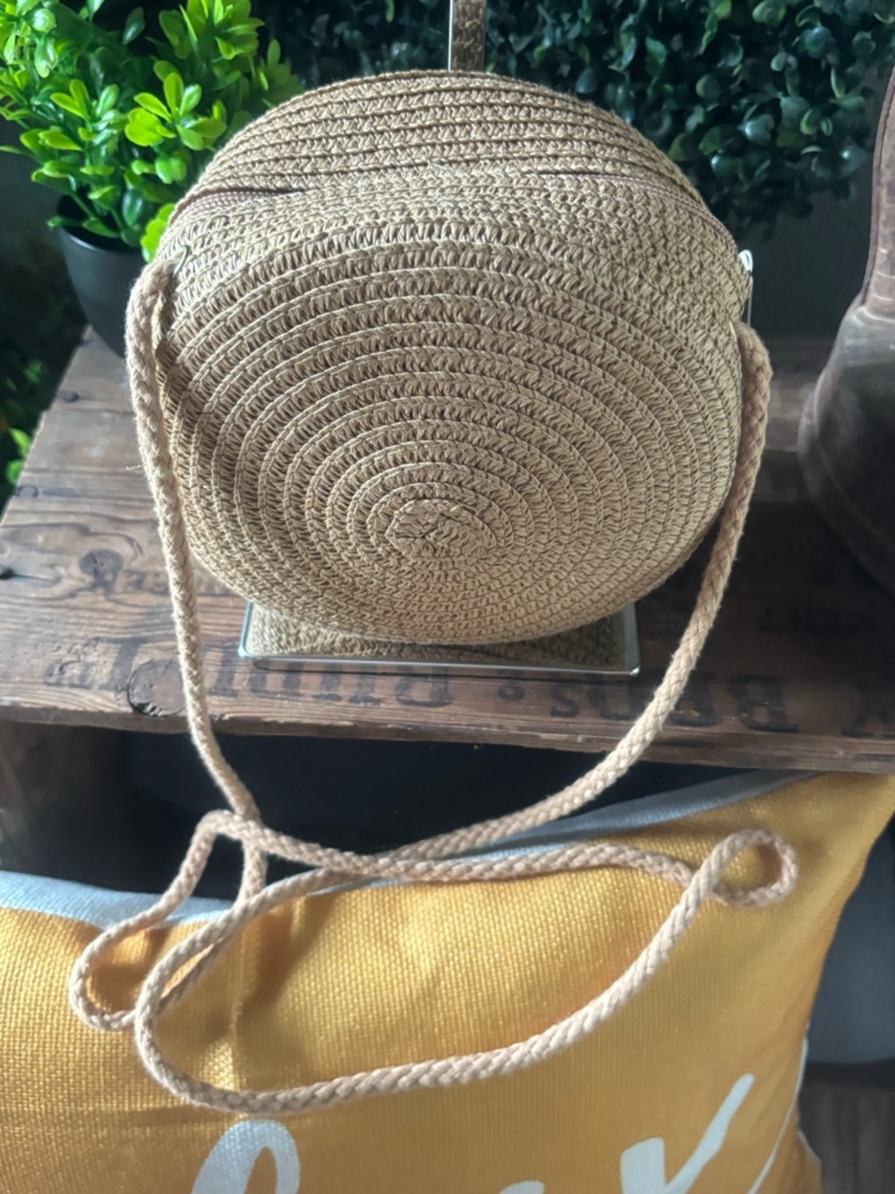 Beach 🏖️ Vacation ☀️ Cruise 🚢 Round Woven Crossbody Bag - Natural Tan